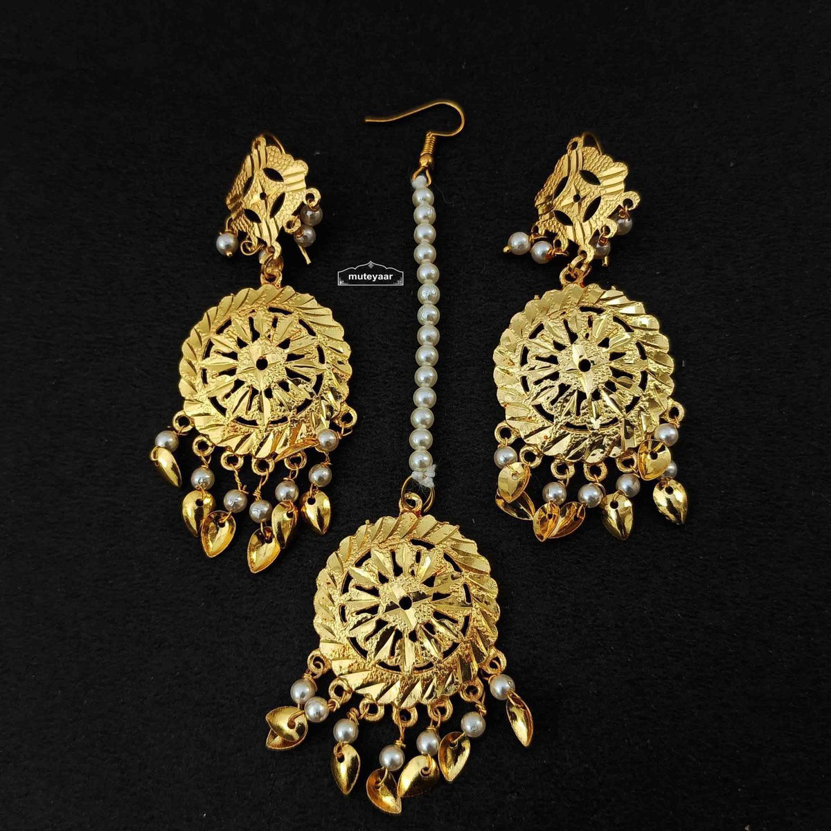 PJ- Punjabi Earrings Maang Teeka Set J0684 – Tikka Earrings Set Online | Punjabi Bridal Jewellery