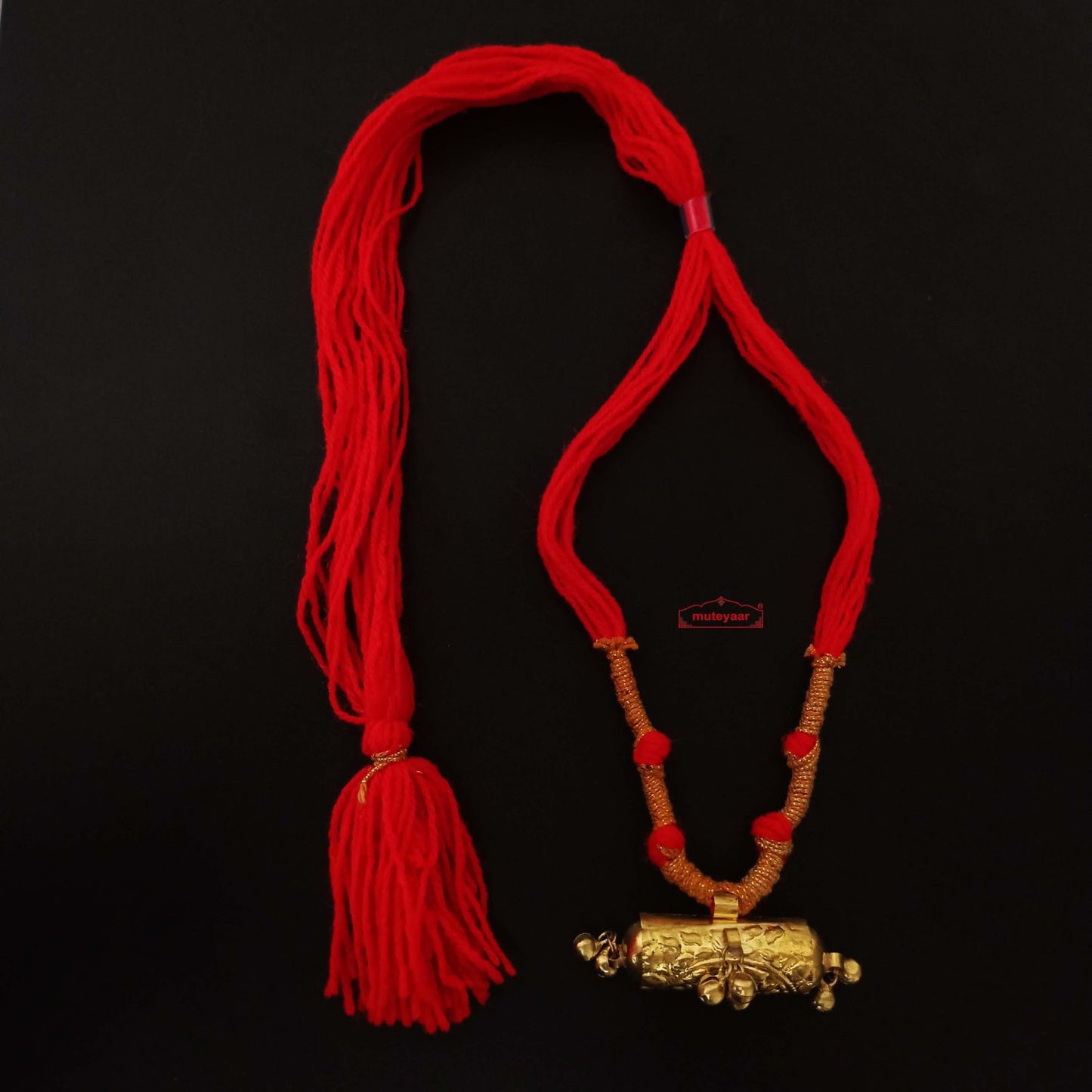 Jugni Taweet – Traditional Golden Capsule Punjabi Jewellery for Giddha Bhangra