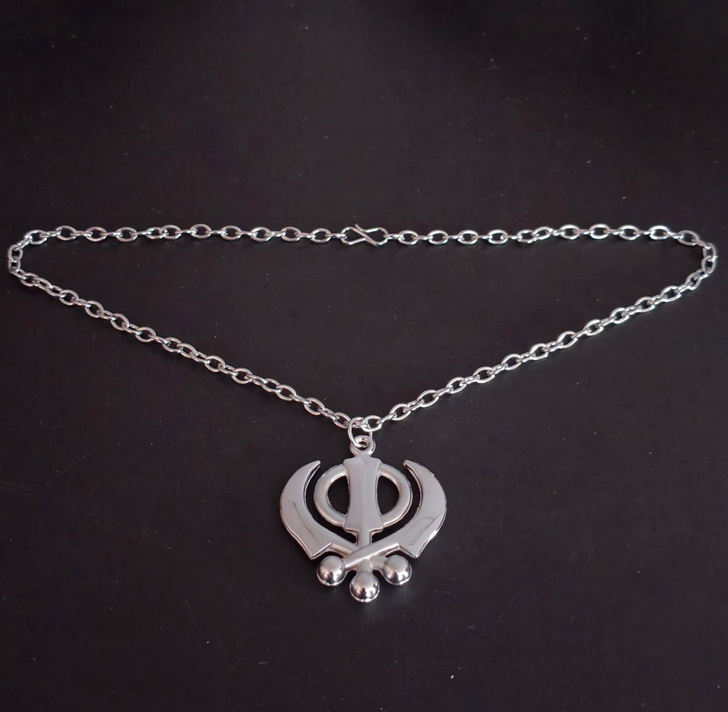 Khanda Locket with Chain – Silver Polish Punjabi Sikh Pendant Necklace